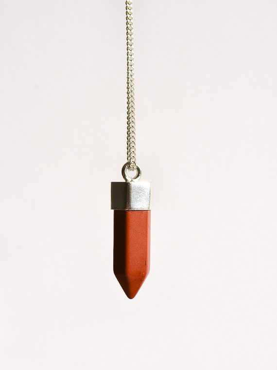collar dije punta jaspe rojo