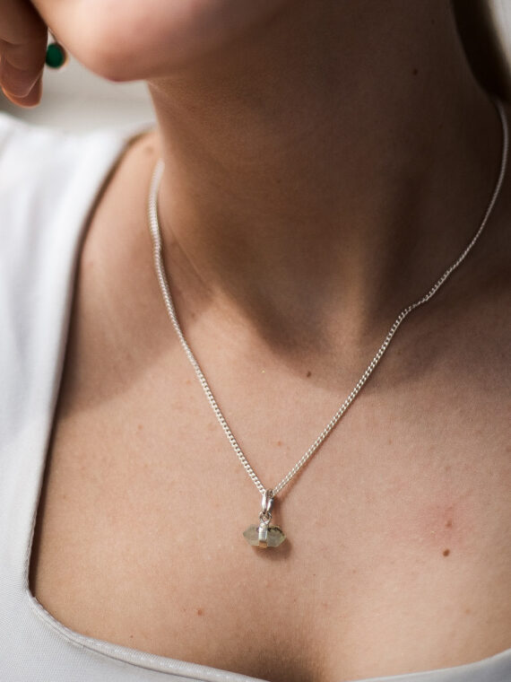 PRODUCTO_COLLAR LANCE OPALO-2